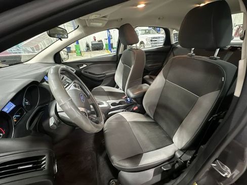 Used 2014 Ford Focus SE image 17
