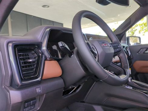 New 2025 GMC Canyon AT4 image 2