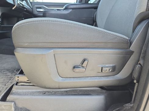 Used 2023 RAM 2500 Big Horn w/ Level 1 Equipment Group image 12