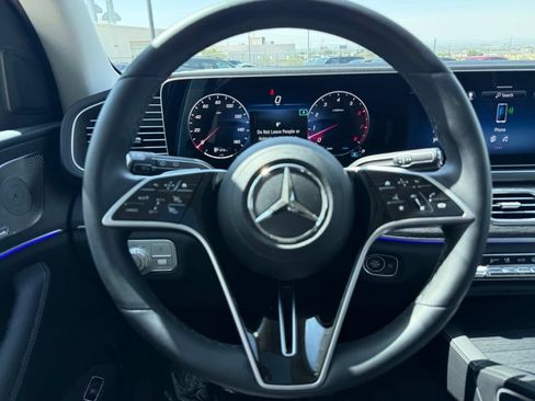 Used 2026 Mercedes-Benz GLE 450 4MATIC image 13