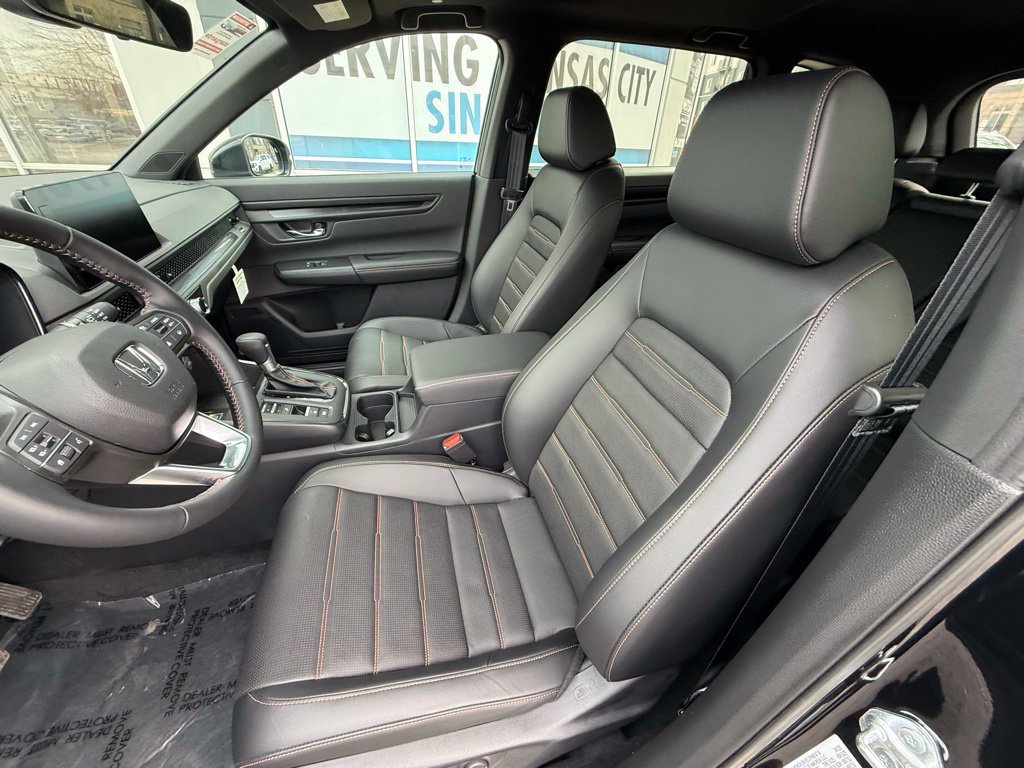 Used 2025 Honda CR-V Sport-L image 8