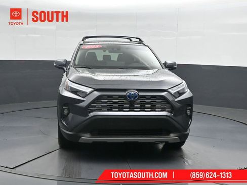 Used 2023 Toyota RAV4 Limited image 5