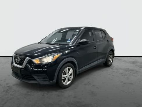 Used 2020 Nissan Kicks S FWD image 8