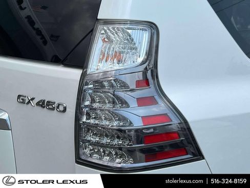 Used 2020 Lexus GX 460 Premium w/ Premium Package AWD/4WD image 15