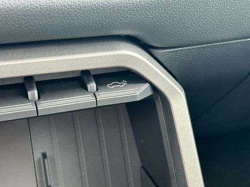 New 2026 Toyota Tundra Limited RWD image 31