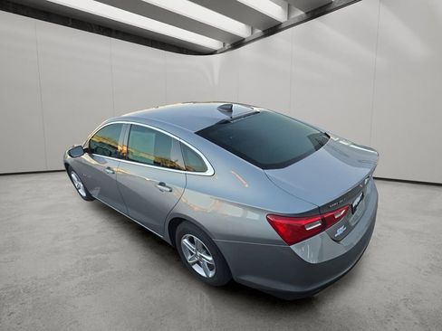 Used 2024 Chevrolet Malibu LS FWD image 3