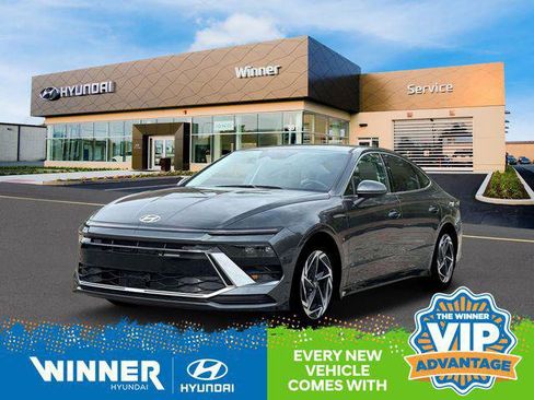 New 2026 Hyundai Sonata SEL image 1