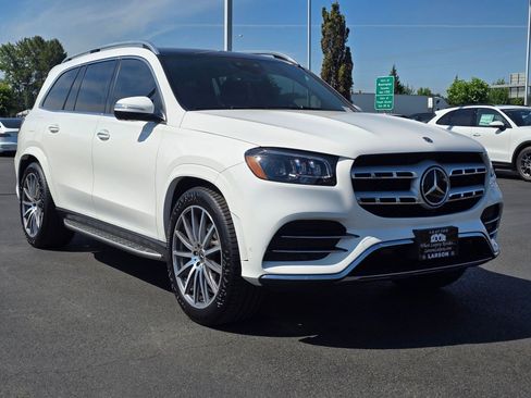 Used 2023 Mercedes-Benz GLS 450 4MATIC image 8