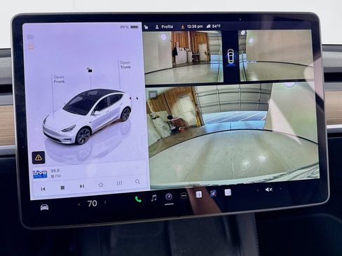 Used 2025 Tesla Model Y Long Range AWD/4WD image 15