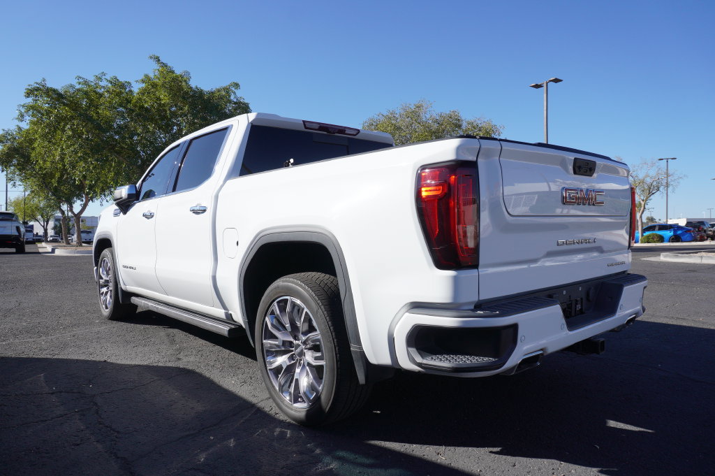 Used 2023 GMC Sierra 1500 Denali w/ Denali Reserve Package AWD/4WD image 6