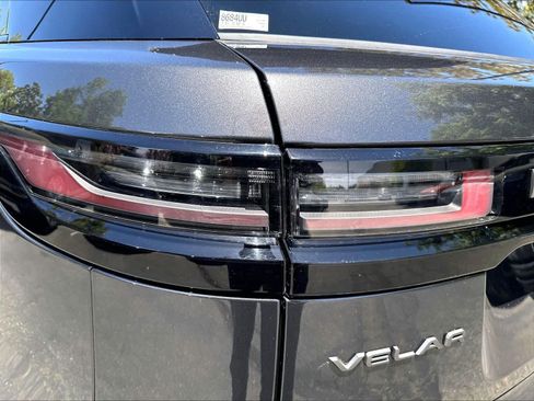 Used 2026 Land Rover Range Rover Velar S AWD/4WD image 29