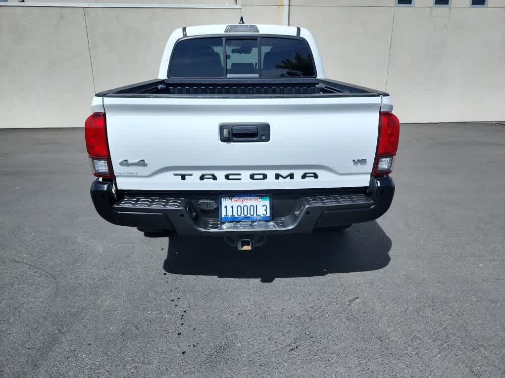 Used 2020 Toyota Tacoma SR AWD/4WD image 6