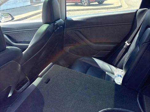 Used 2020 Tesla Model 3 Long Range AWD/4WD image 14