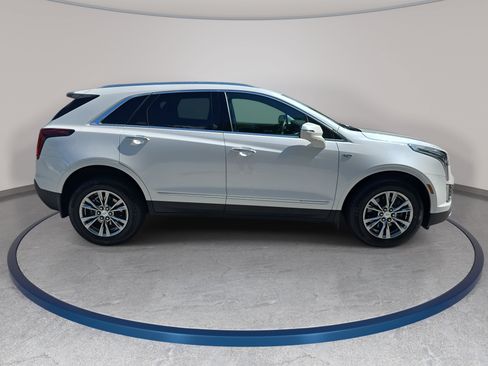 Used 2021 Cadillac XT5 Premium Luxury AWD/4WD image 4