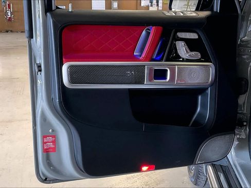 Used 2022 Mercedes-Benz G 63 AMG 4MATIC image 21