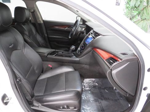 Used 2015 Cadillac CTS Luxury image 11