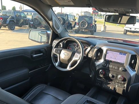 Used 2019 Chevrolet Silverado 1500 LTZ w/ LTZ Plus Package AWD/4WD image 96