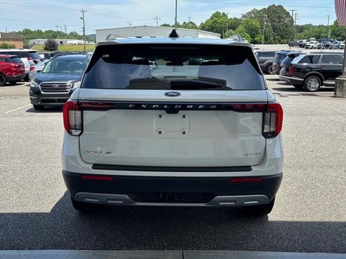 New 2026 Ford Explorer Active w/ Active Comfort Package AWD/4WD image 25