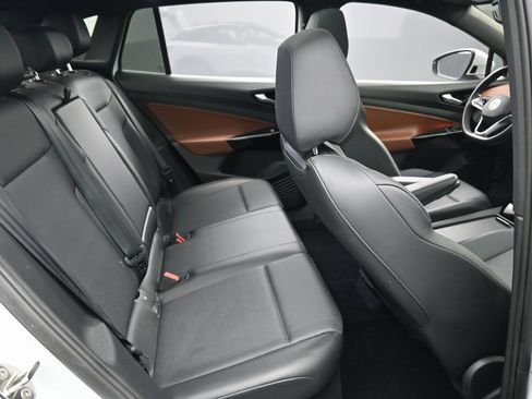 Used 2022 Volkswagen ID.4 Pro S image 33