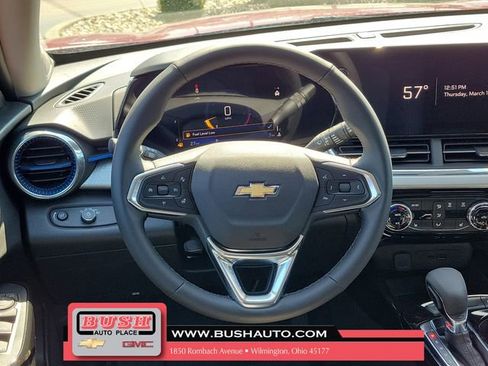 New 2026 Chevrolet Trax LT FWD image 21