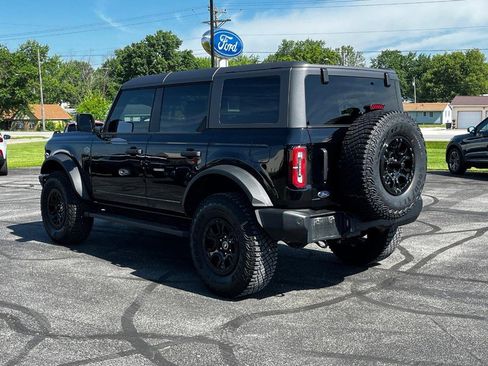 Used 2024 Ford Bronco Wildtrak image 6
