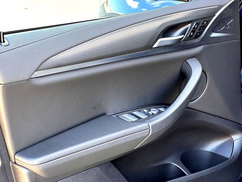 Certified 2025 BMW X4 M40i image 11