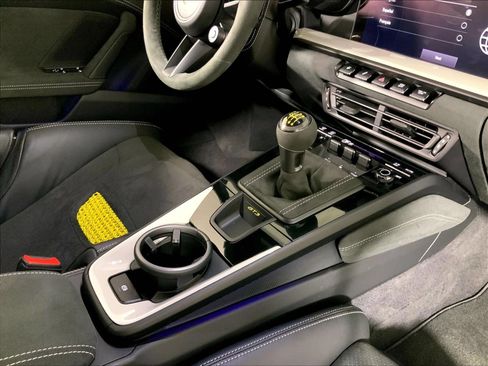 Certified 2022 Porsche 911 GT3 RWD image 16