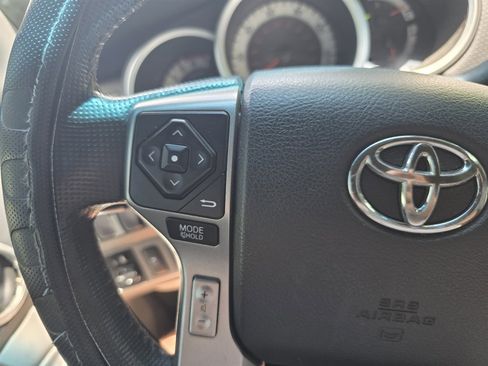 Used 2015 Toyota Tacoma PreRunner w/ SR5 Package RWD image 25