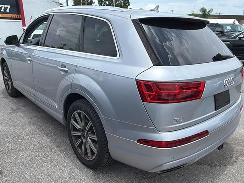 Used 2017 Audi Q7 3.0T Premium Plus w/ Premium Plus Package AWD/4WD image 5