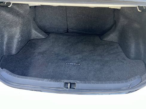 Used 2014 Toyota Corolla S FWD image 25