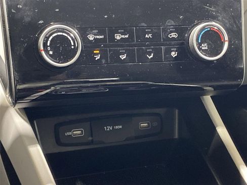 Used 2024 Hyundai Tucson SE AWD/4WD image 17