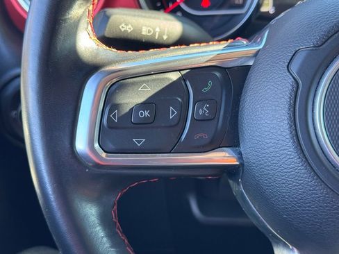 Used 2021 Jeep Wrangler Unlimited Rubicon image 30