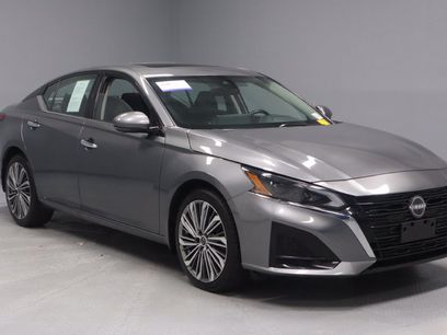 Certified 2023 Nissan Altima 2.5 SL