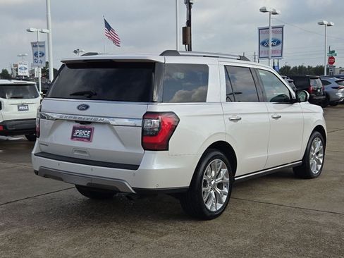 Used 2018 Ford Expedition Limited w/ Equipment Group 302A RWD image 5