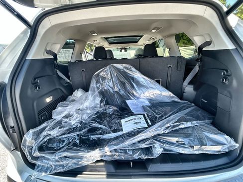 New 2025 Subaru Ascent Bronze Edition w/ Onyx Package image 28