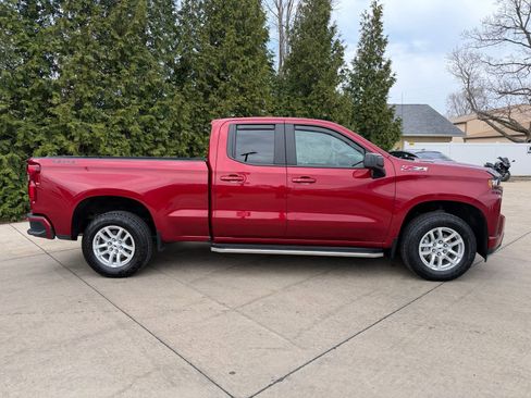 Used 2020 Chevrolet Silverado 1500 RST image 12