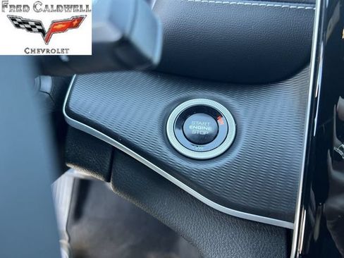 Used 2025 Jeep Grand Cherokee Altitude AWD/4WD image 22