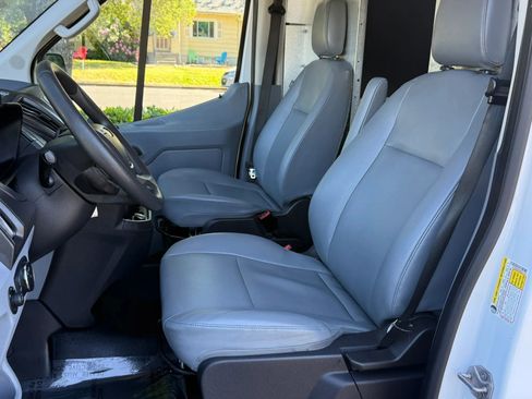 Used 2019 Ford Transit 250 148 High Roof RWD image 14