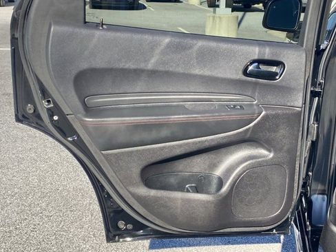 Used 2024 Dodge Durango GT image 37