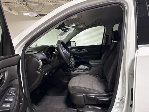 Used 2021 Chevrolet Traverse LS w/ LPO, Blackout Package FWD image 19
