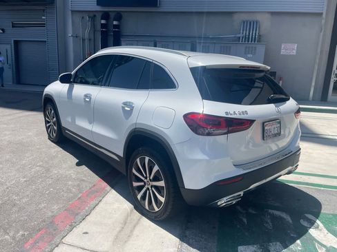 Used 2021 Mercedes-Benz GLA 250 4MATIC image 4