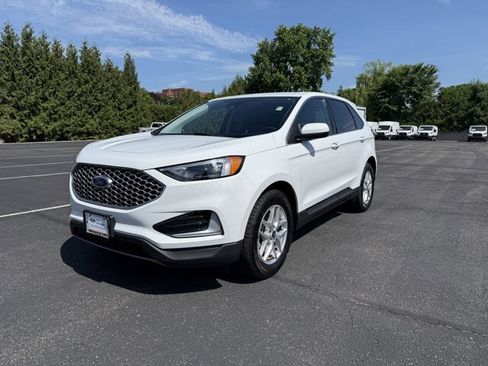 Certified 2024 Ford Edge SEL AWD/4WD image 2