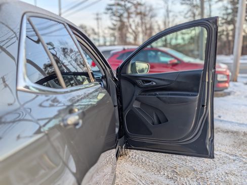 Used 2019 Chevrolet Equinox LT image 41