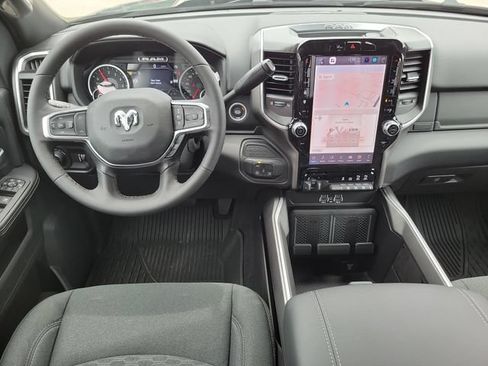 New 2026 RAM 2500 Big Horn AWD/4WD image 20
