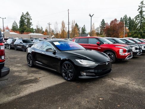 Used 2018 Tesla Model S 100D image 24