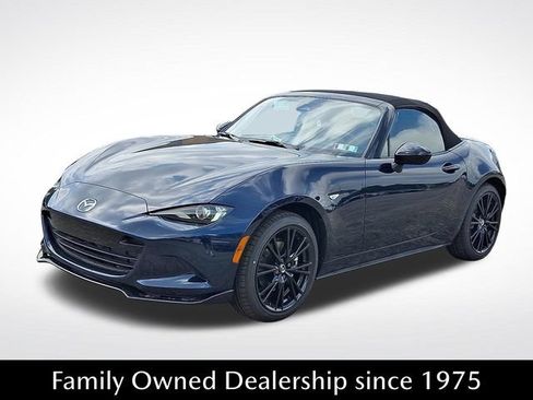 New 2026 MAZDA MX-5 Miata Club RWD image 3