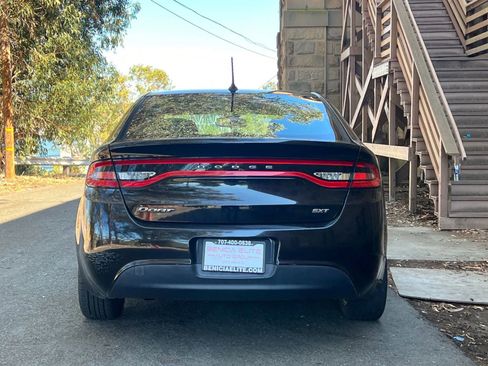 Used 2016 Dodge Dart SXT image 4