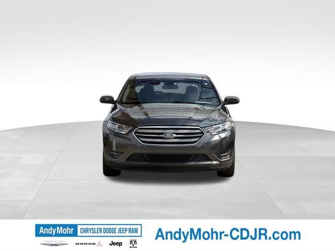 Used 2017 Ford Taurus SEL FWD image 2