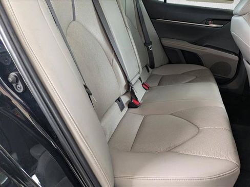 Used 2023 Toyota Camry XLE w/ Navigation Package FWD image 20