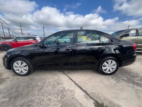 Used 2014 Volkswagen Jetta SE FWD image 8